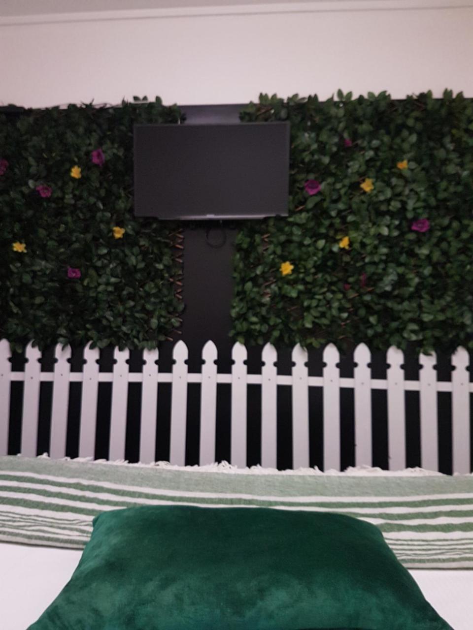 Archies Bunker Affordable Accommodation Napier Bagian luar foto
